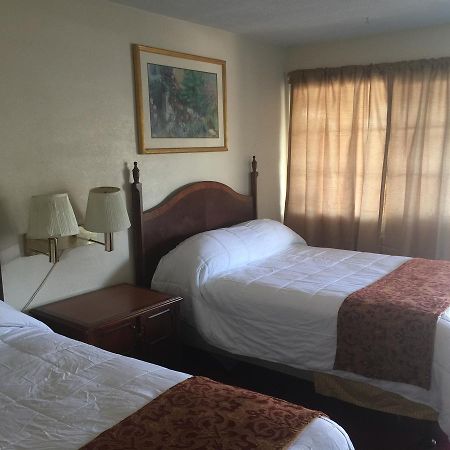 Frontier Motel Анахайм Екстериор снимка